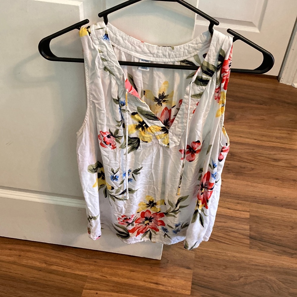 Old navy tank